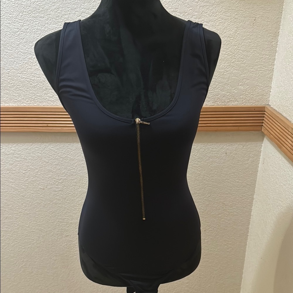 Vince Camuto Black Fitted Sleeveless Bodysuit Size L